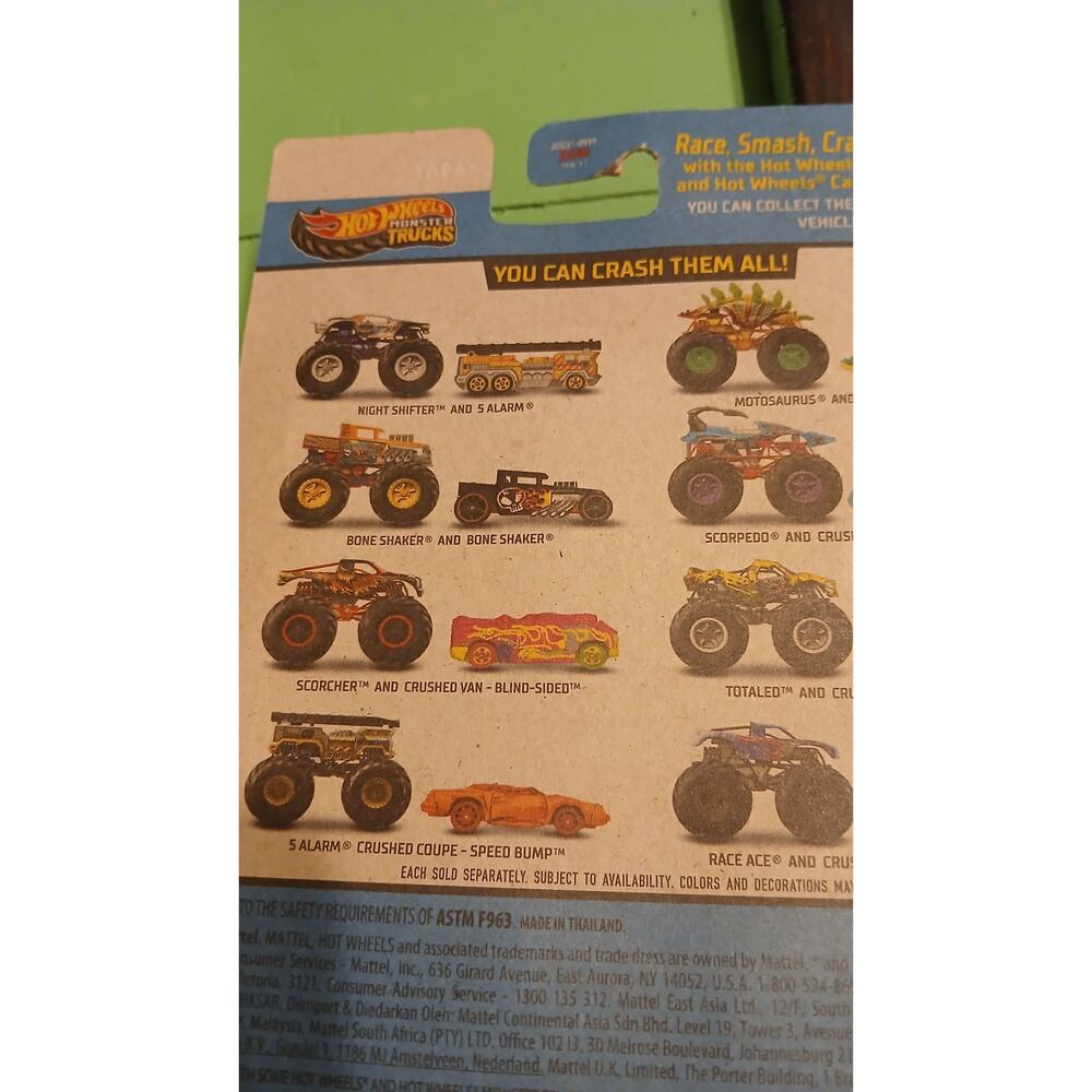 Hot Wheels Scorcher and Blind-sided - Picture 3 of 4
